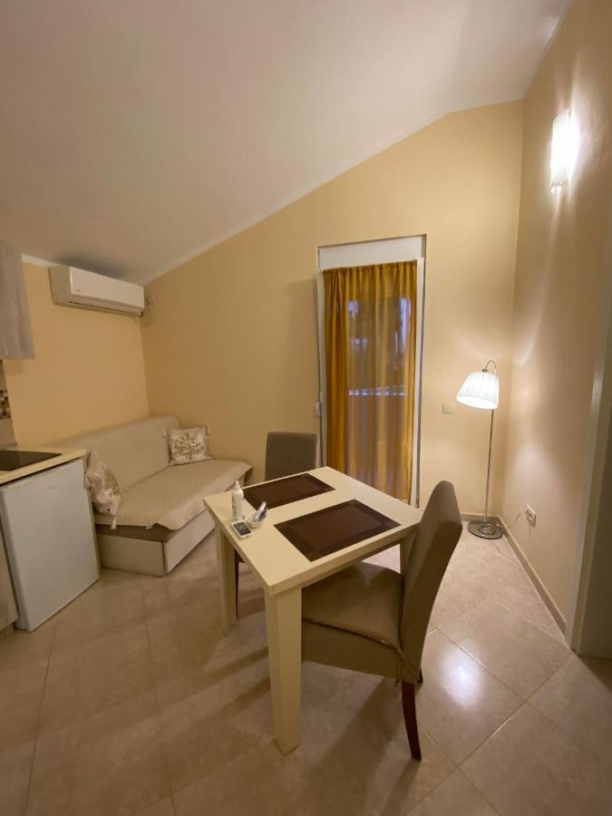 Apartmani Raskovic Budva Eksteriør billede